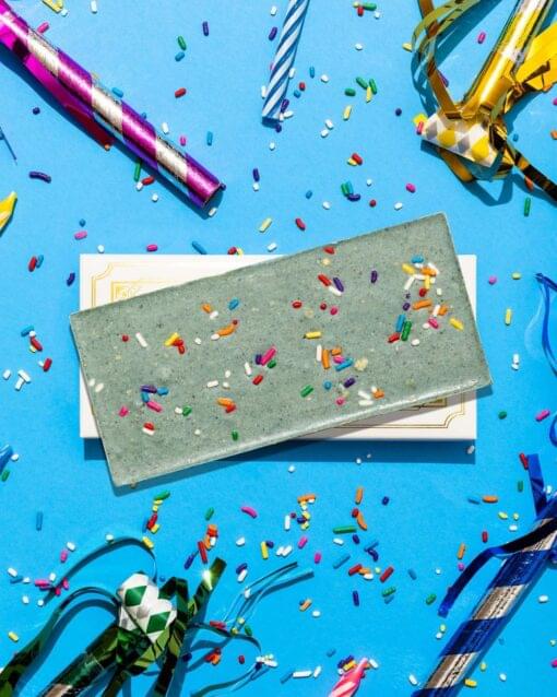 Neau Tropics Birthday Cake 6g Chocolate